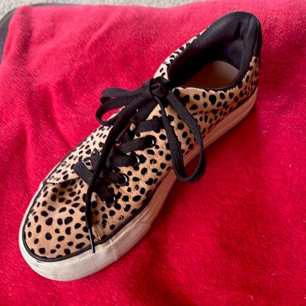 RESTRICTED CHEETAH  SNEAKERS SZ 7.5